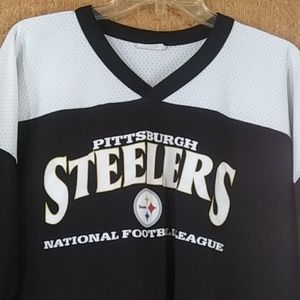 Steelers official v neck team shirt